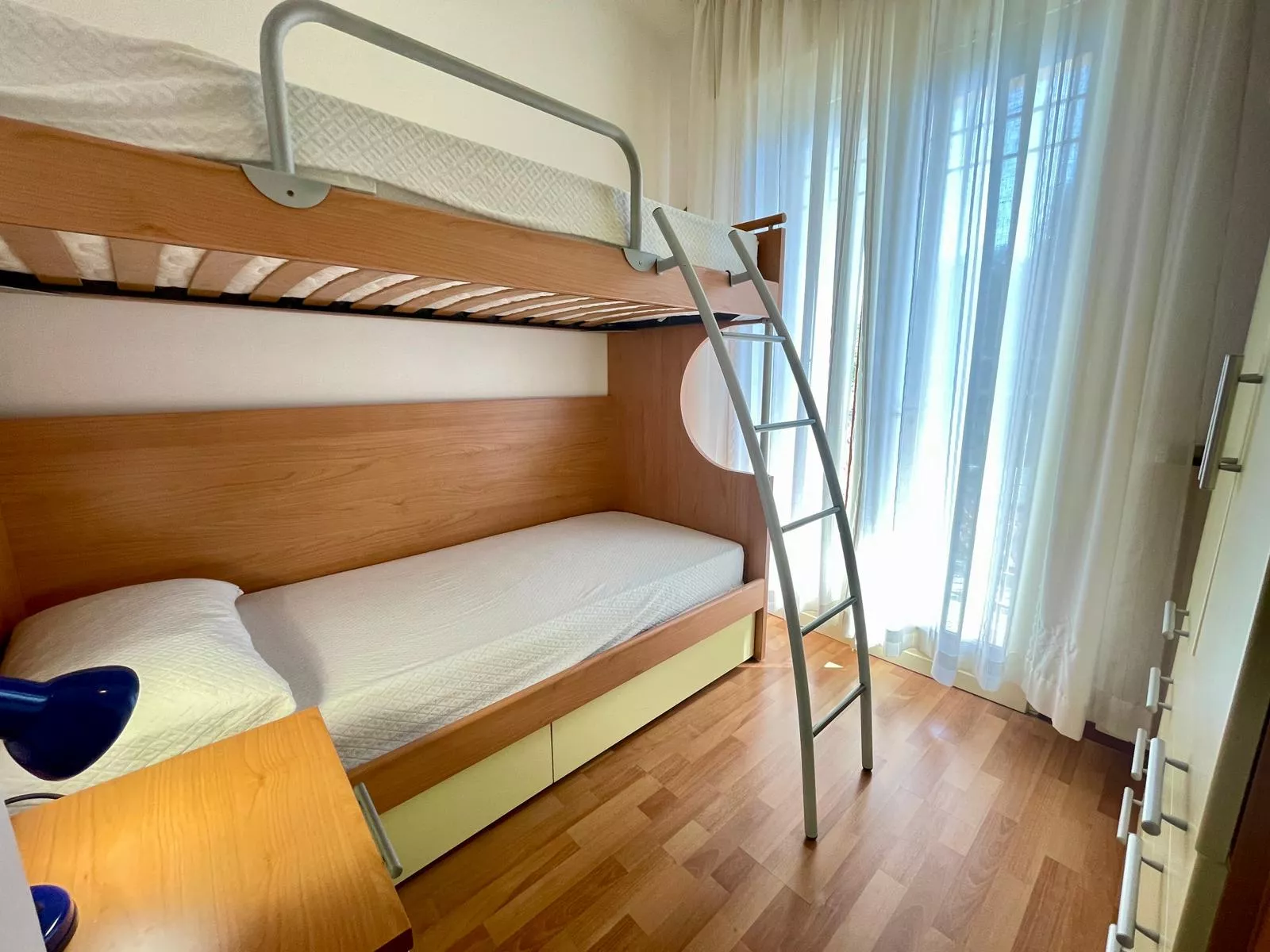 Villetta con riscaldamento, tre camere da letto e piscina, Villaggio Esagono - Foto 19
