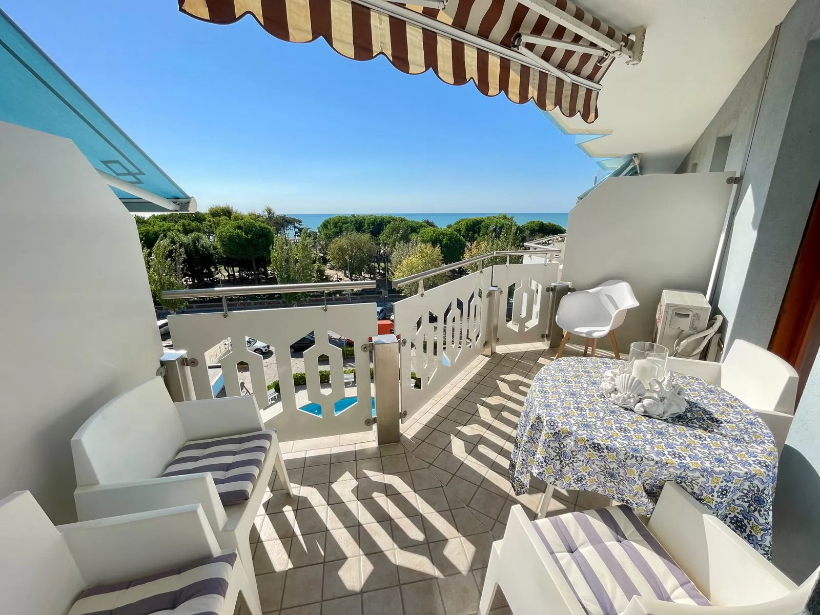 Appartamento fronte spiaggia con piscina e terrazzo vista mare - Cond. LIVENZA - Foto 10