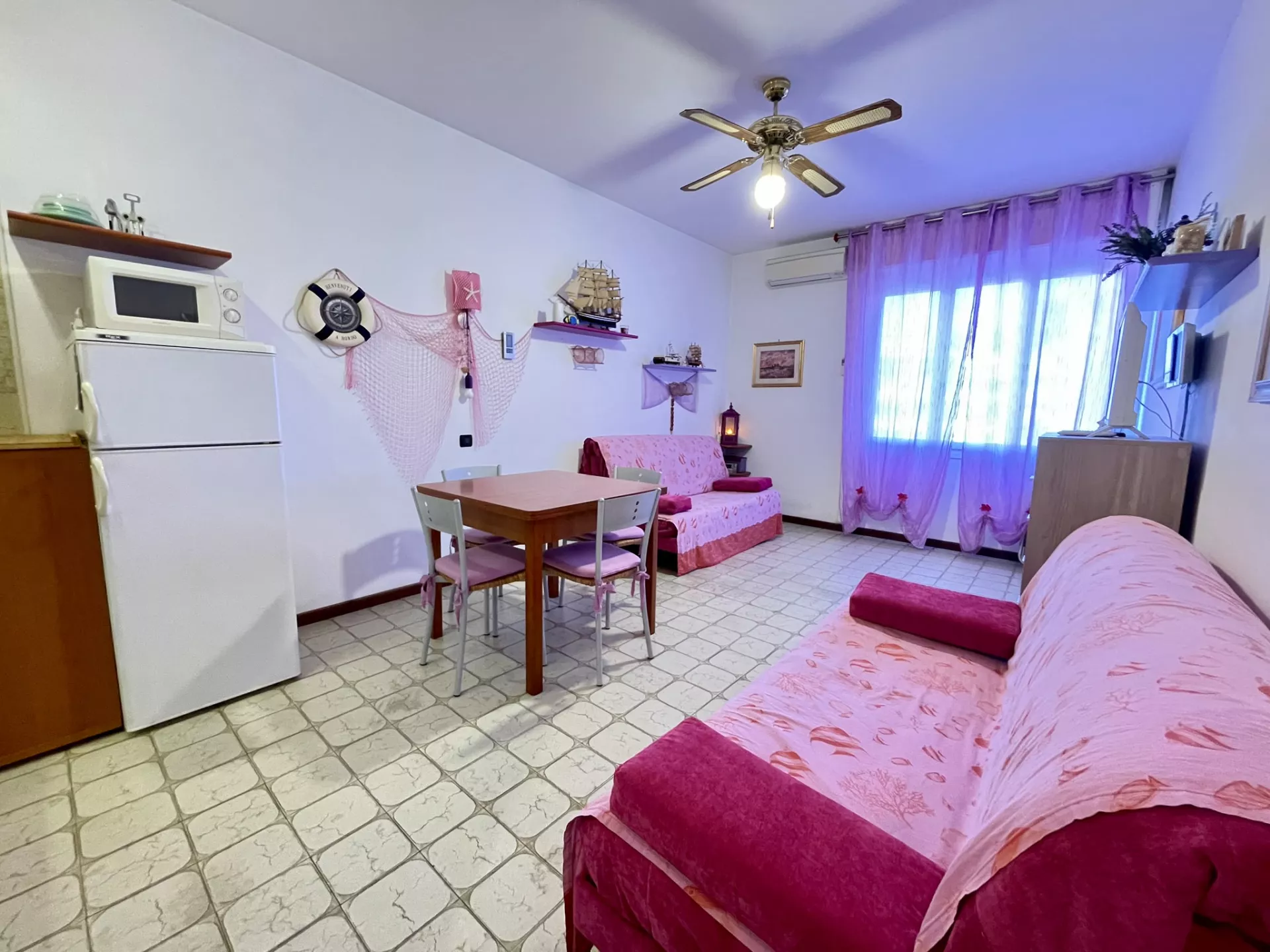 Monolocale rimodernato in zona centralissima - Caravella IV, Porto Santa Margherita di Caorle - Foto 1